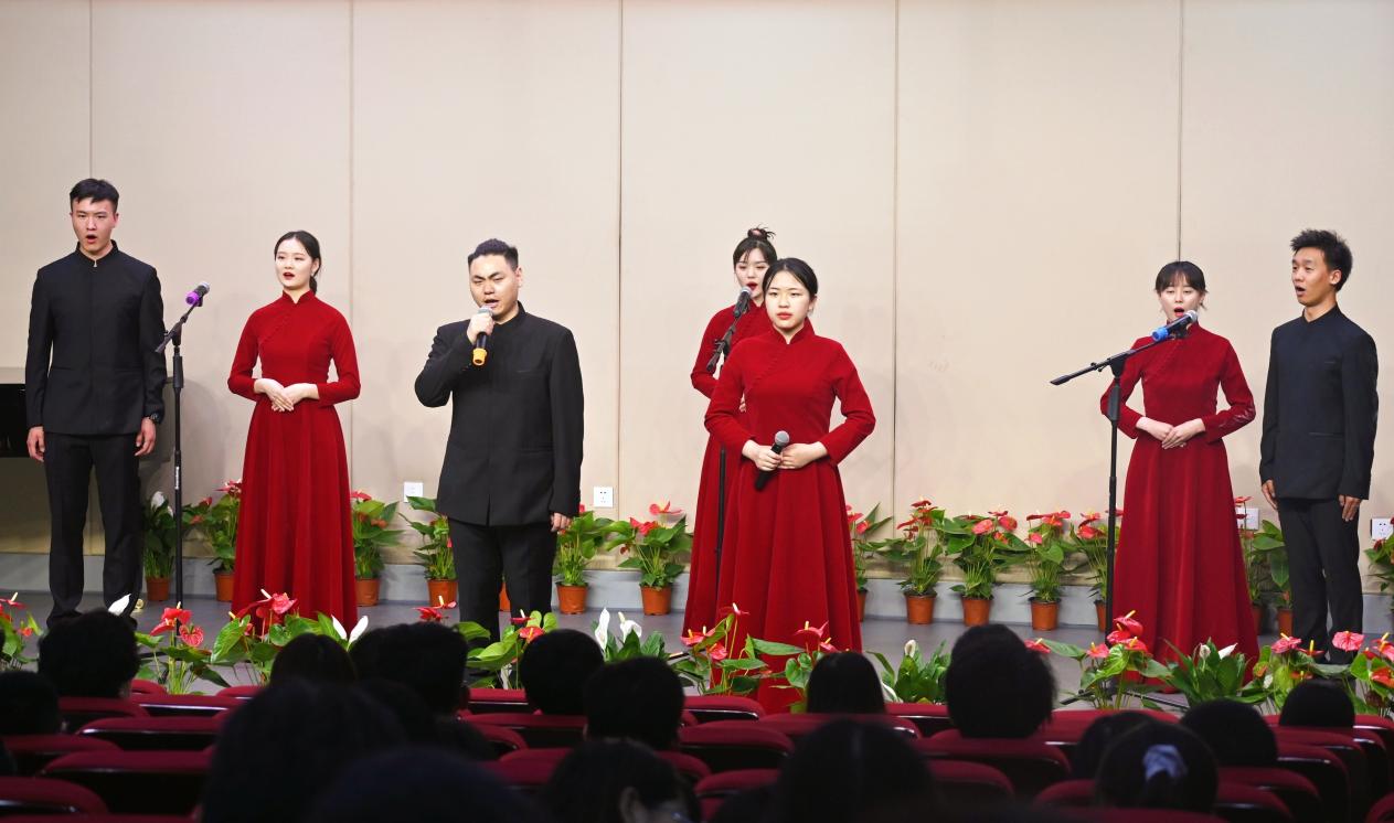 郑州轻工业大学第3届人文艺术节开幕式隆重举行